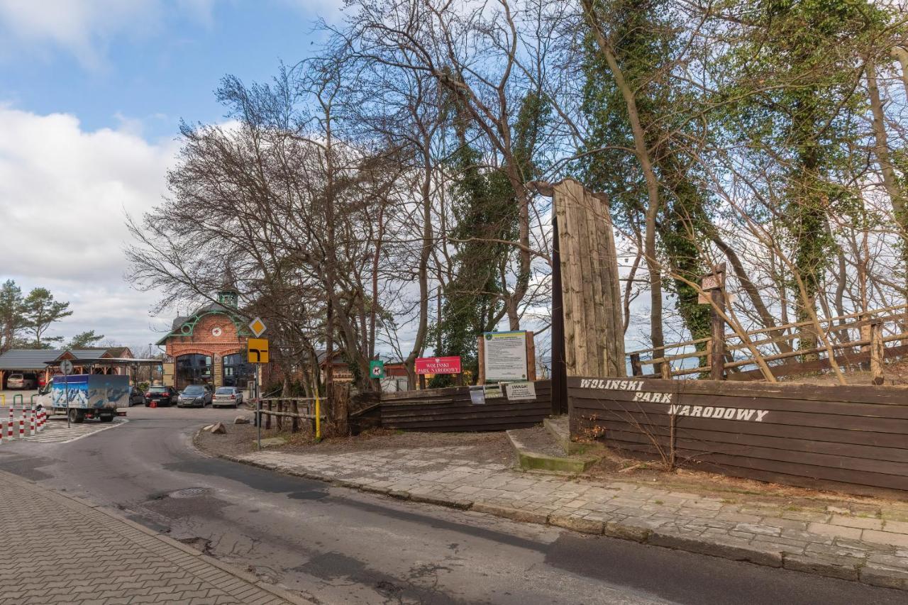 Apartament Przy Plazy - Campingowa - Widok Na Morze By Noclegi Renters Miedzyzdroje Exteriör bild
